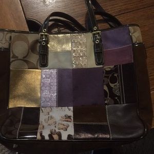 Coach Tote has fading on one patch but in great